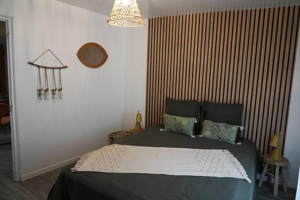 Le Joli'Mans, Appartement Refait A Neuf, Entierement Equipe, Pour 2 Personnes, Proche Quartier Historique Et Centre Le Mans Bagian luar foto