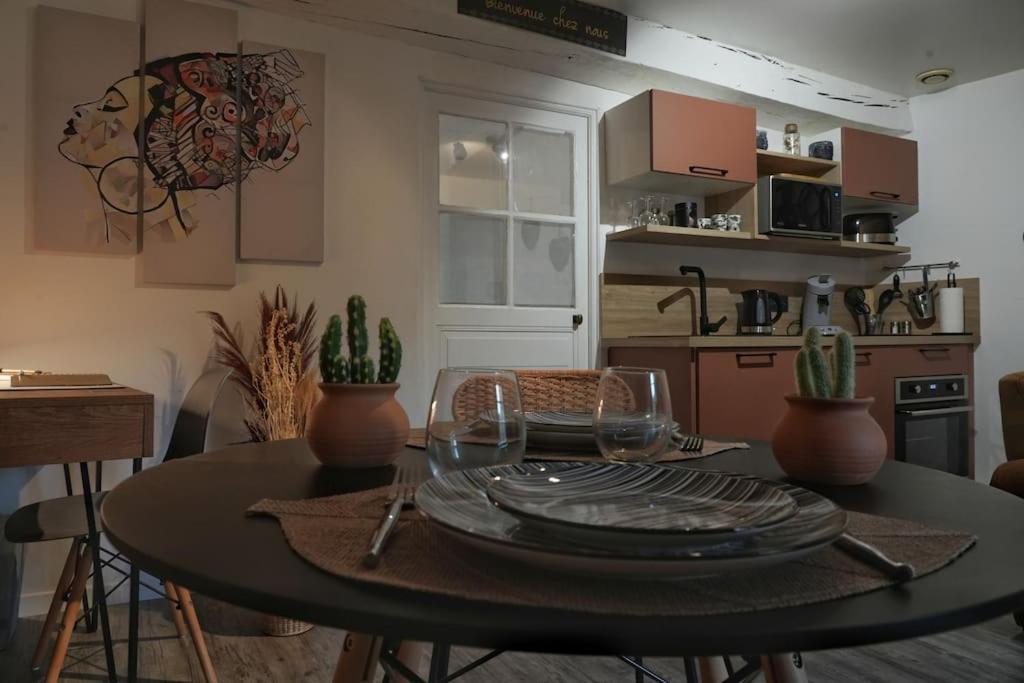 Le Joli'Mans, Appartement Refait A Neuf, Entierement Equipe, Pour 2 Personnes, Proche Quartier Historique Et Centre Le Mans Bagian luar foto